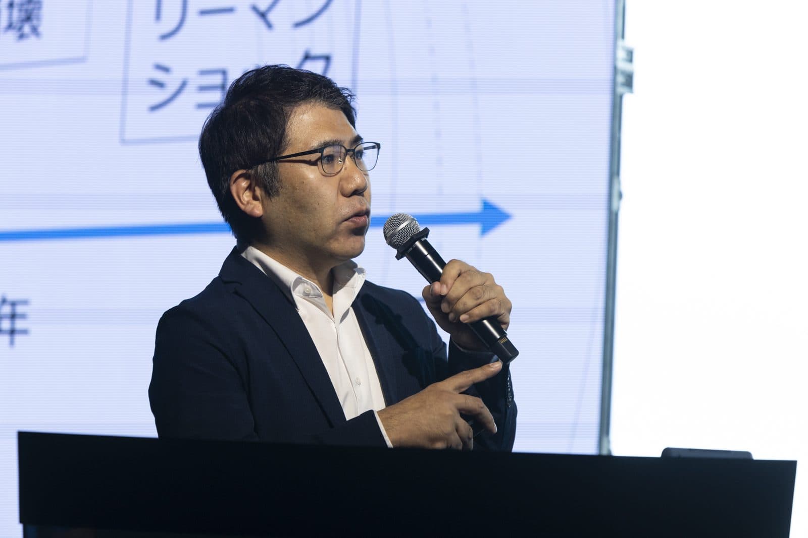 繊研新聞社・中村恵生氏の基調講演